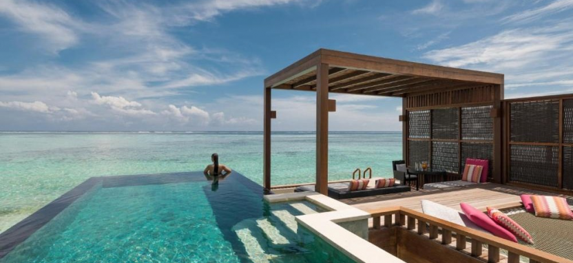 Four Seasons Resort Maldives At  Kuda Huraa 5*