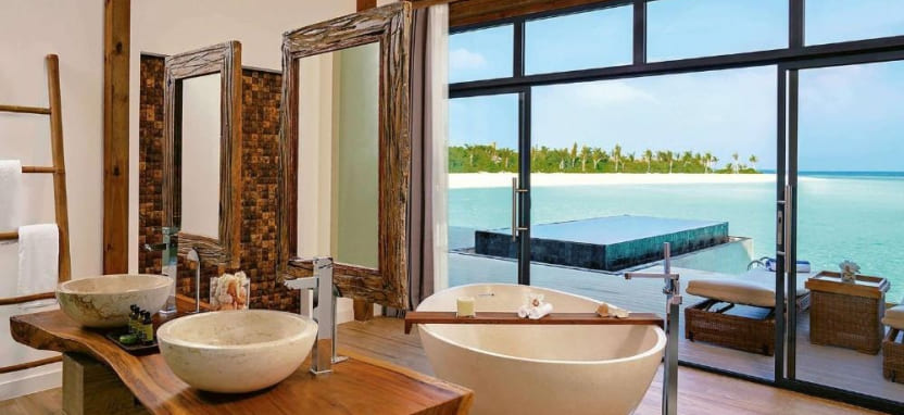 Movenpick Resort Kuredhivaru Maldives 5*