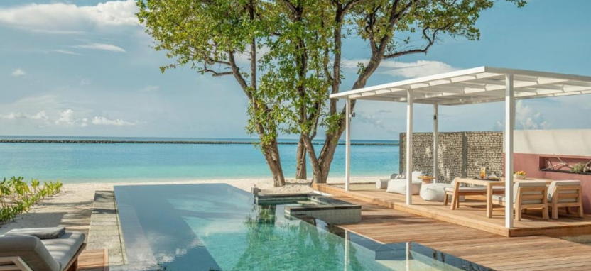 Four Seasons Resort Maldives at Landaa Giraavaru 5* на Мальдивах