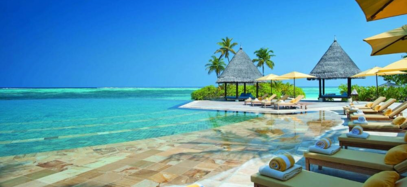 Four Seasons Resort Maldives At  Kuda Huraa 5*