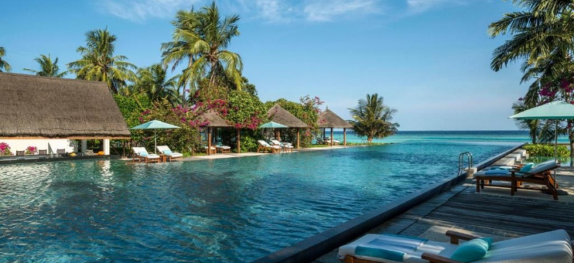 Four Seasons Resort Maldives at Landaa Giraavaru 5* на Мальдивах