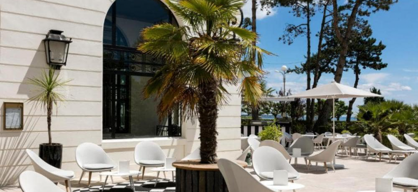 Hotel Barriere L'Hermitage La Baule 5* в Ла-Боль