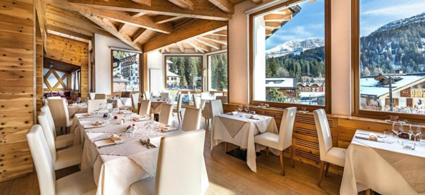 Dahu 4* Madonna di Campiglio в Мадонна ди Кампильо.