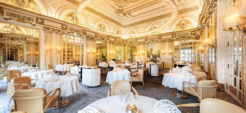 Hotel De Paris Monte-Carlo 5* в Монако.