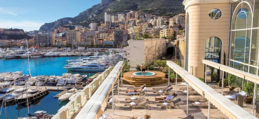 Hotel De Paris Monte-Carlo 5* в Монако.